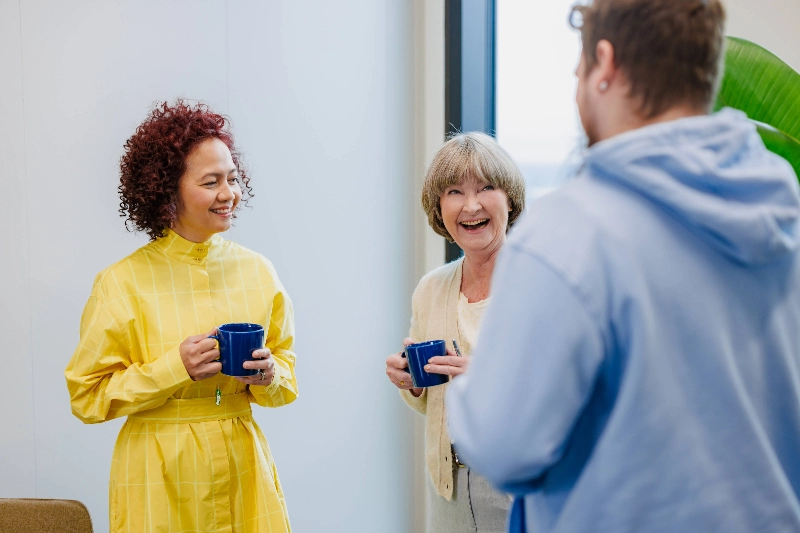 people chatting over a cup of coffee - Markus Pentikäinen / Keksi people chatting over a cup of coffee - Markus Pentikäinen / Keksi