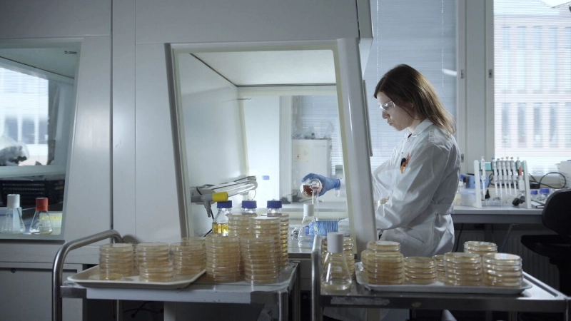 A scientist works in a laboratory.  - Business Finland