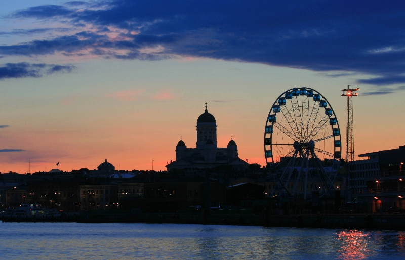 Helsinki sunset - Juha Kalaoja